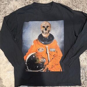 TRAVIS SCOTT ASTROWORLD FESTIVAL 2018 SKELETON ASTRONAUNT IN MEDIUM